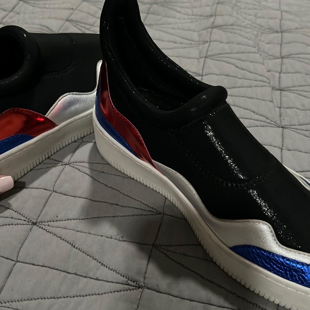 Slip on sneakers